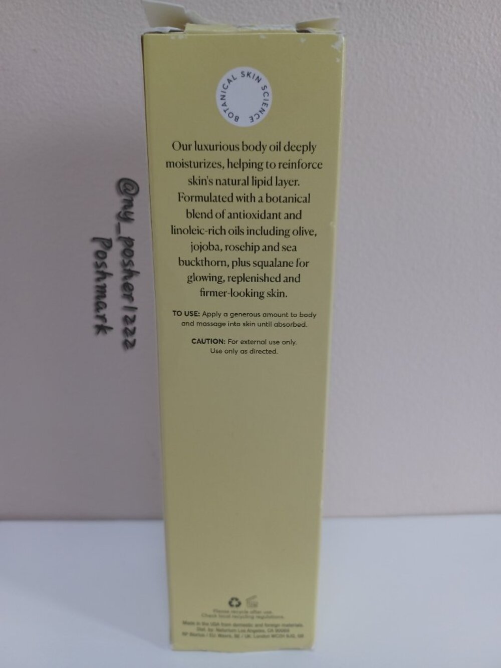 𝗡𝗔𝗧𝗨𝗥𝗜𝗨𝗠 𝐓𝐡𝐞 𝐆𝐥𝐨𝐰 𝐆𝐞𝐭𝐭𝐞𝐫 𝐁𝐨𝐝𝐲 𝐎𝐢𝐥 3.4 fl oz/100 ml🟡 - Picture 13 of 16